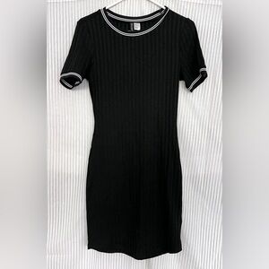 H&M Black Ribbed Mini Dress